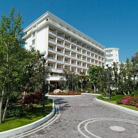 Hotel La Residence & Idrokinesis Абано Терме Екстериор снимка