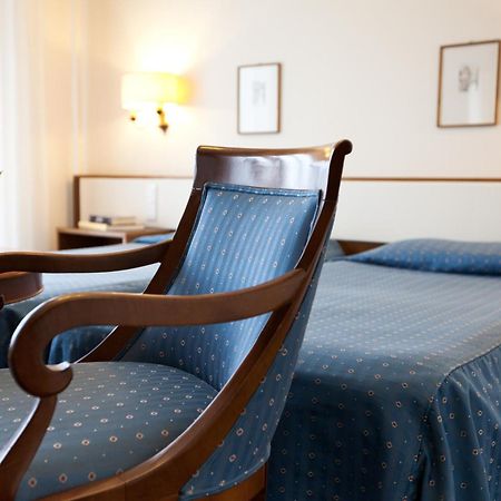 Hotel La Residence & Idrokinesis Абано Терме Екстериор снимка