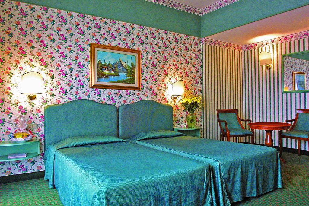 Hotel La Residence & Idrokinesis Абано Терме Екстериор снимка