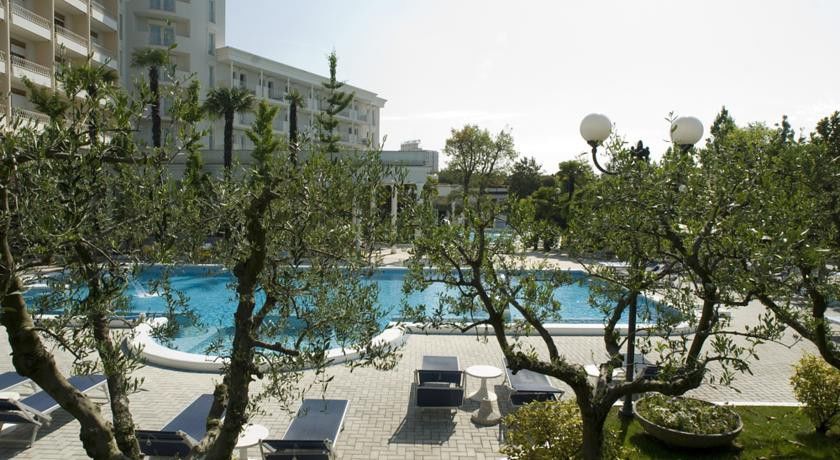 Hotel La Residence & Idrokinesis Абано Терме Екстериор снимка