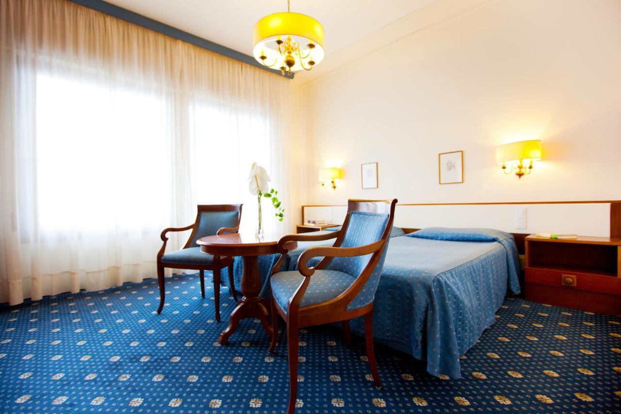 Hotel La Residence & Idrokinesis Абано Терме Екстериор снимка